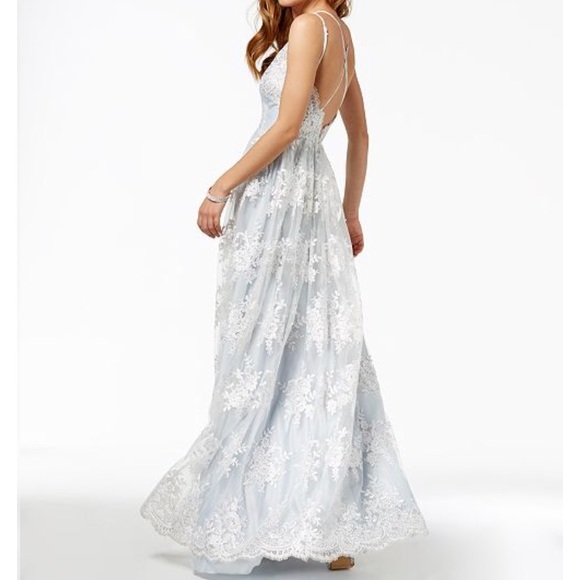 Prom Dress - Picture 4 of 5